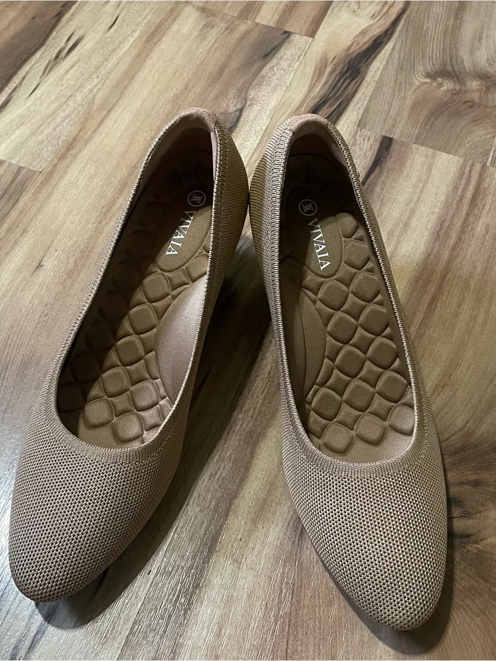 Vivaia Round Toe Wedge Pumps Tan Knit Sustainable Comfort Shoes Womens 39.5/8.5